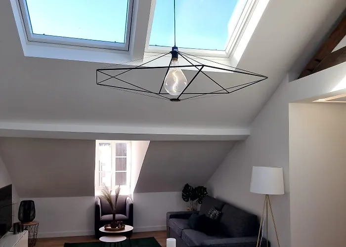 Luminous And Elegant 3br In Hyper Centre アパート ポー